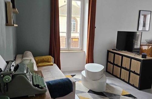 Ep 13 - Saint-Francois de Sales Apartment | In the former town hall - comfortable apartment