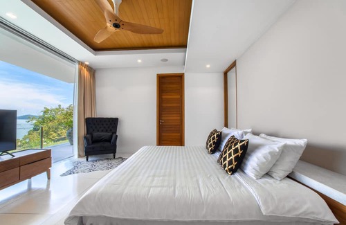 Wichit Villa | Luxury Villa Skyfall Phuket Ocean View