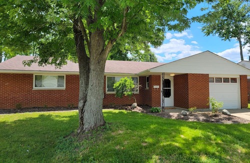 Springboro House | Charming Springboro house near historic downtown