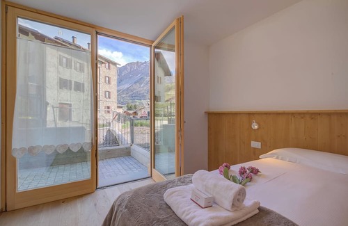 Santa Lucia Apartment | Cancano Alpinbike - One Bedroom Apartment, Sleeps 4