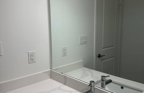 Niagara Falls House | K Niagara Guesthouse(Cherry & Mint)