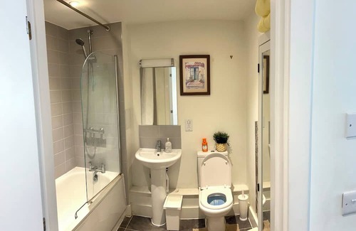 Hackney Apartment | Break in the city