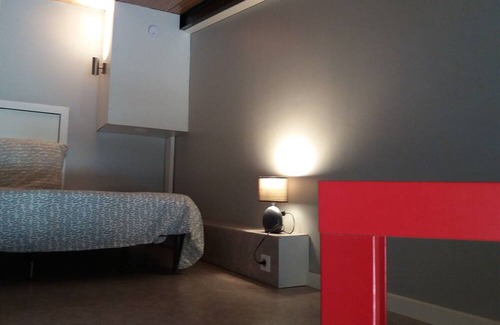 La Madeleine Apartment | Vrbo Property