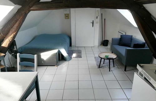 Puiseaux Apartment | Studio Cosy à Puiseaux, Idéal Escapade Campagne, Forêt à Proximité