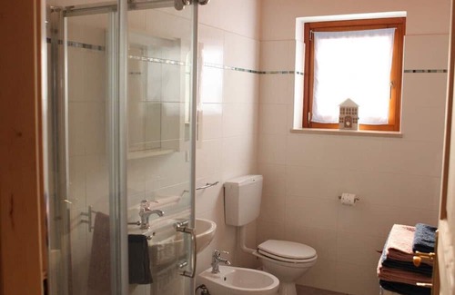 Forgaria nel Friuli Ski Chalet | Cozy cabin surrounded by nature.