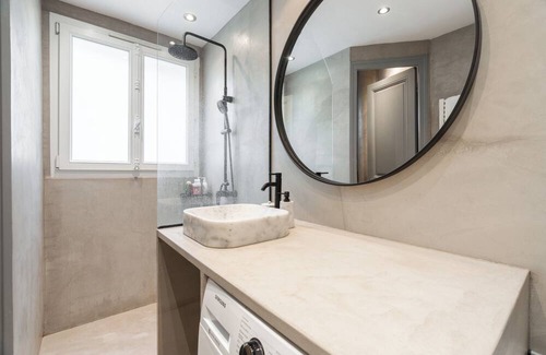 Quartier Sainte-Marguerite Apartment | Vrbo Property