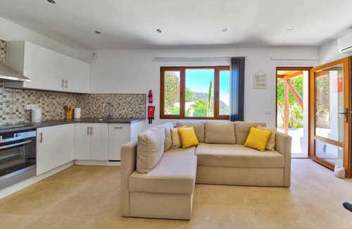 Paichi Apartment | A private apartment for 6 guests with private pool