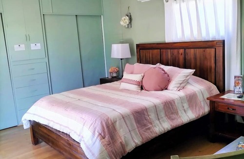 Valle de Guadalupe Cabin | In the wine route this house welcomes you