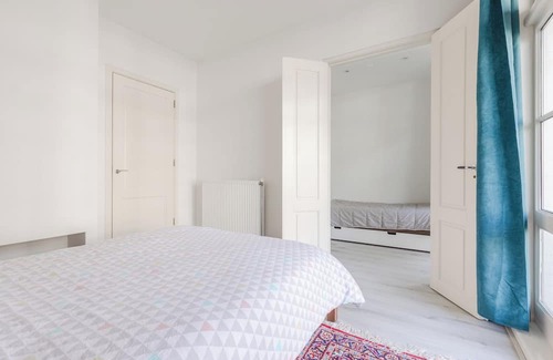 Oude Pijp Apartment | Relaxing apartment in De Pijp, ideal for couples