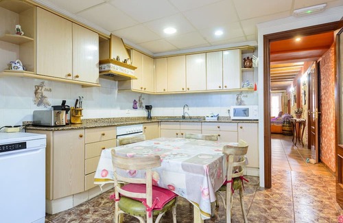 Sant Mateu House | Stunning private villa for 17 guests with hot tub, WIFI, TV, terrace and pets allowed