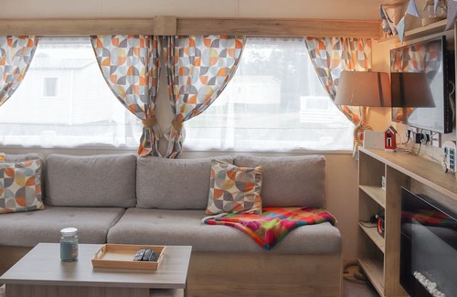 Rhyd-y-clafdy Cottage | Perfect for families, walking distance to all amenities and the beach.