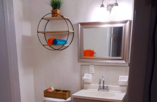 Bouvet Island Bed & Breakfast | High Rock Oasis 2 - The PERFECT getaway!