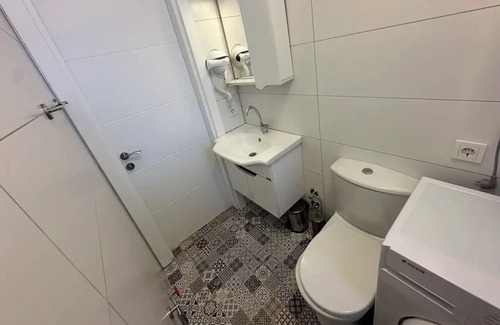 Datca Apartment | 1+1 Top Floor Apartment for Rent in Old Datca
