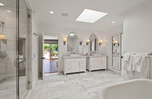 Covenant House | Stunning Luxury 6 Acre Rancho Santa Fe Covenant Estate~ Guesthouse, Pool, &More!