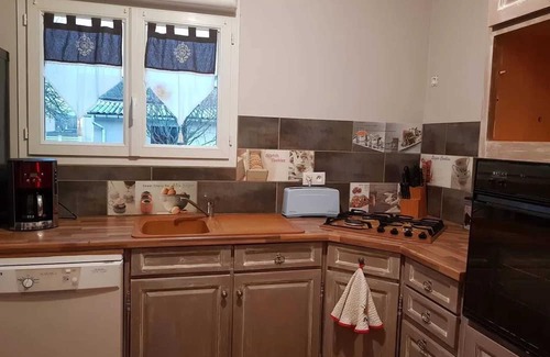 La Fleche House | Homerez - Nice house for 6 ppl. with garden and terrace at La Flèche