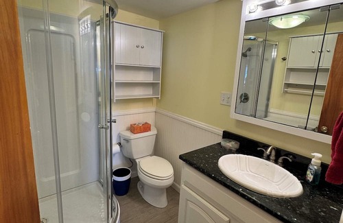 Port Clinton Cottage | Cozy Waterfront Cottage with a double lot— 4 miles to downtown Port Clinton