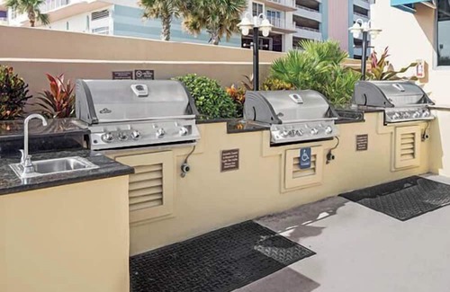 Brush - Stewarts Villa | Diamond Resorts Daytona Beach Regency - 1 Bedroom Standard