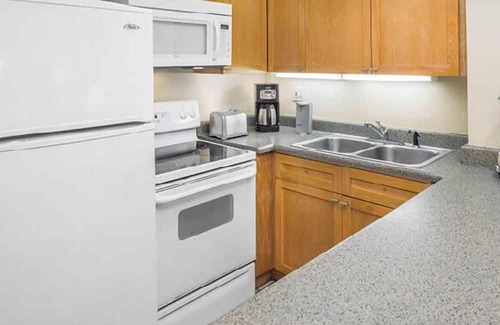 Brush - Stewarts Villa | Diamond Resorts Daytona Beach Regency - 1 Bedroom Standard