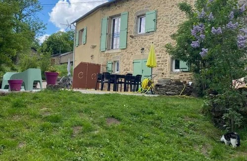 Le Soulie Apartment | Homerez - Beautiful apartement for 3 ppl. with terrace at Le Soulié