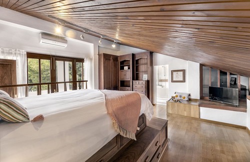 Marina Manresa Ski Chalet | House facing the sea in Marina Manresa, Alcudia