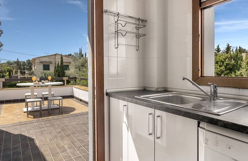 Marina Manresa Ski Chalet | House facing the sea in Marina Manresa, Alcudia
