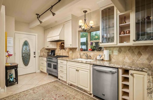 Nelscott House | Incredible Ocean View Escape, Upgraded Finishes Throughout, Short Walk to Beach, Park, and Pool