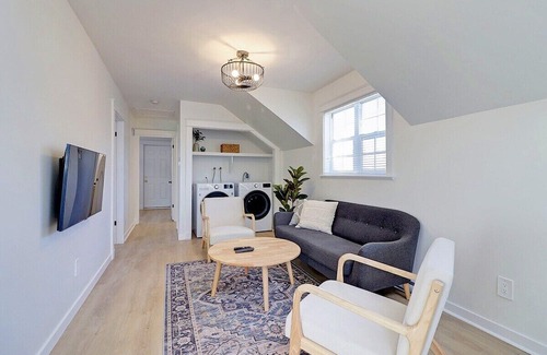 Fredericton Apartment | This apartment is a 2 bedroom(s), 1 bathrooms, located in Fredericton, NB.