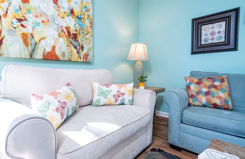 Destin House | Townhome w Pvt Beach access & free 2 chair set up