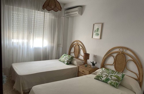 Benicassim Apartment | Apartamento en Primera Línea de Playa