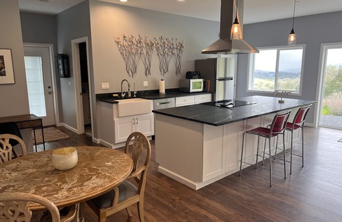 Santa Rosa Cottage | Cozy two bedroom modern retreat with valley views on a flower farm!