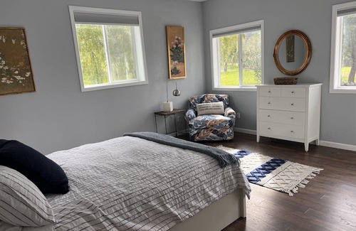 Santa Rosa Cottage | Cozy two bedroom modern retreat with valley views on a flower farm!