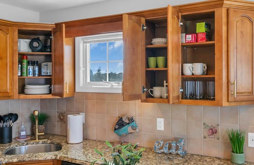 Seaside Heights Apartment | Walk To Beach, Parking for 3 cars, Towels + Linens Included, 4 beach badges