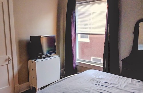 Schnitzelburg House | Quiet Home Centrally Located