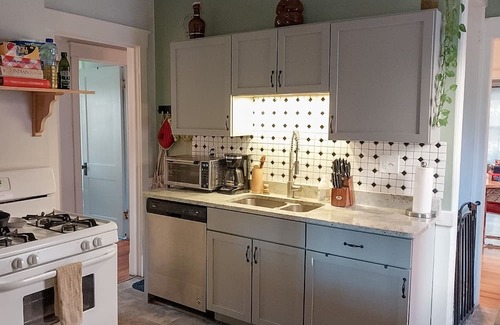 Schnitzelburg House | Quiet Home Centrally Located