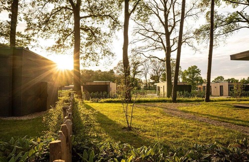 Lattrop House | The two-person version of the holiday villa Amalia 2 is equipped with a spacious sauna where you can enjoy some wonderful relaxation.