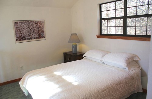 Huntsville Apartment | Two Bedroom Tiny Home in the heart of the Ozark Wilderness