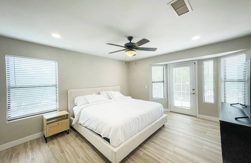 Arabian Crest House | Modern | Lux Scottsdale Living | Central Location