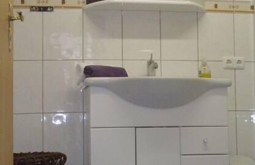Niedernhausen Apartment | Holiday home Haus Xenophil