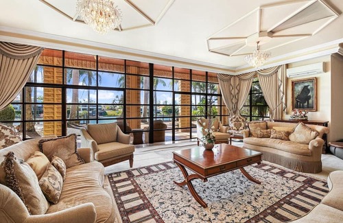Sorrento House | Facing Main River Mansion Restore to Grandeur Days