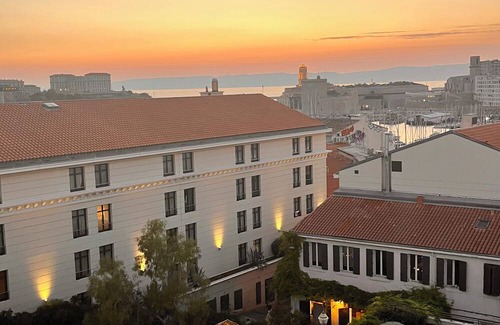 Saint-Victor Apartment | L'Abbaye - Appart atypique avec vue Vieux-Port