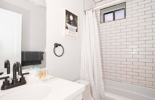 Ghent Apartment | Colley Manor - Washington Suite
