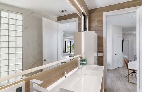Downtown Fort Lauderdale House | Las Olas Tower