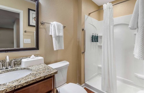 Williamsburg Resort | 4th of July Week in historic Williamsburg, VA, 3 Bedrooms - full service resort!