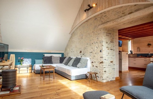 Poilley Cottage | Gite Poilley (Manche), 2 bedrooms, 3 persons
