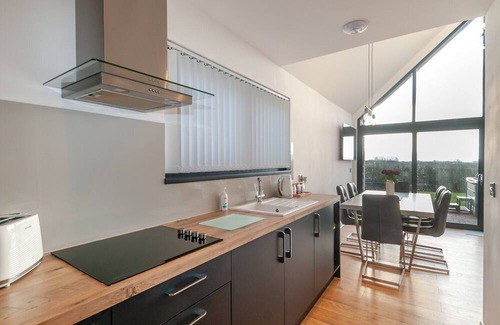 Guisborough Cabin | 2 bedroom accommodation in Guisborough
