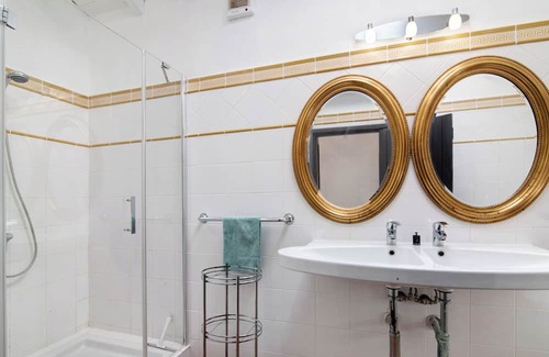 Fonte do Bispo Villa | Villa 'Fontenoy' with Shared Terrace, Wi-Fi and Air Conditioning