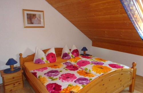 Waldmuenchen Apartment | Holiday apartment Haus Christa with balcony