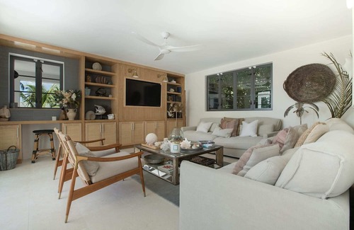 Gibbes Villa | Seastar in Gibbs by Personal Villas - Wellness and Comfort