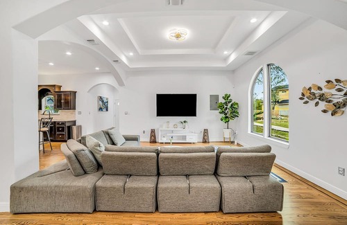 San Antonio House | Stunning and luxe ranch-style home with large patio, grill, air hockey, firepit