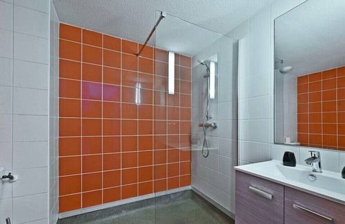 Aiguerelles Apartment | Cosy flat close to the beaches and city centre
